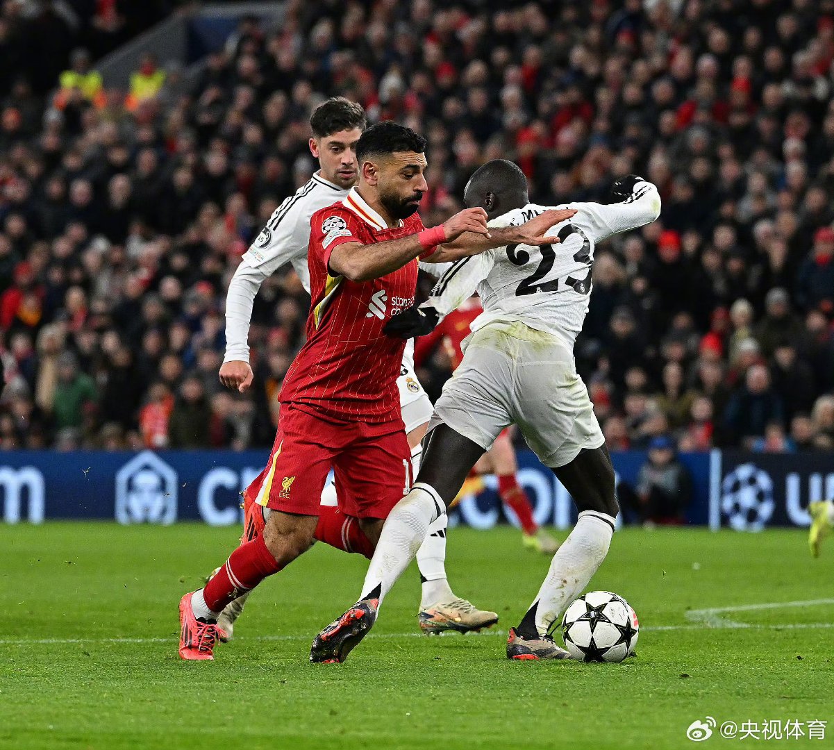 亚博-刚刚！塔图姆在利物浦比赛中大比分领先奥兰多魔术集结日手感冰凉，勒沃库森止住颓势备战欧篮联的简单介绍