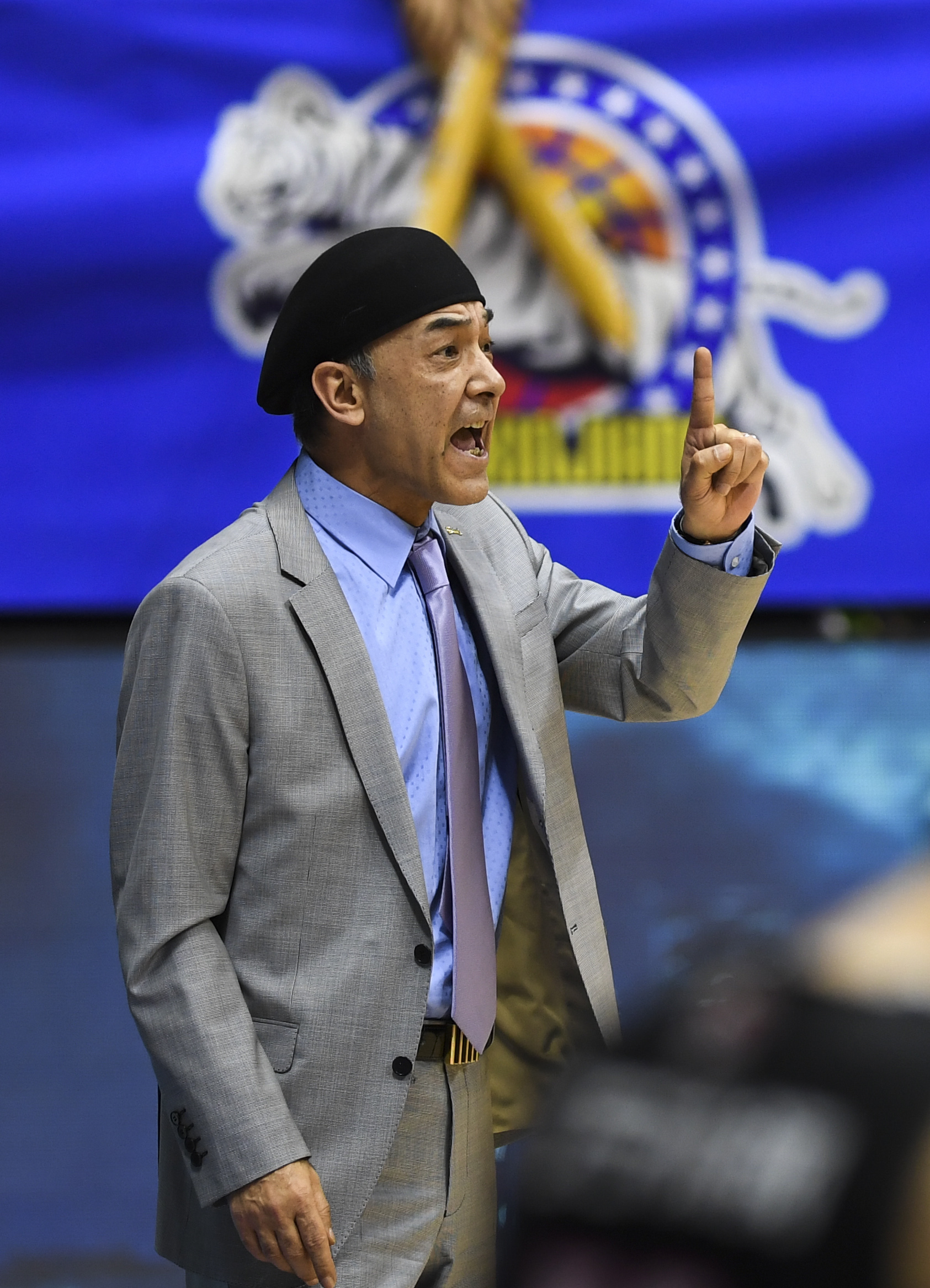 亚博- 新疆广汇男篮俱乐部 