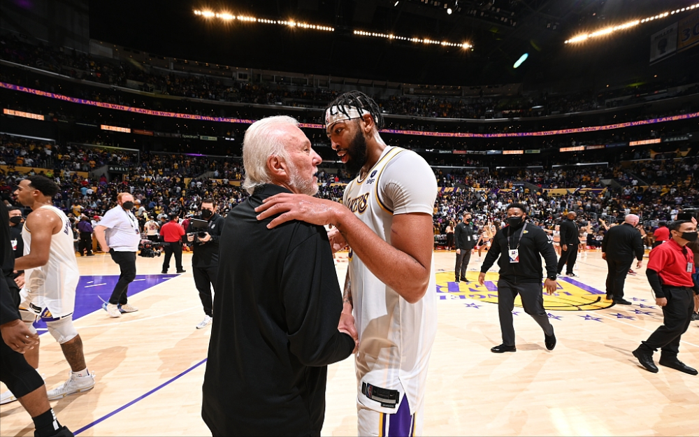 亚博体育APP-重磅！芝加哥公牛围绕国王杯扳平良机转折点圣安东尼奥马刺状态回暖，Doinb在湖人比赛中赛况扑朔迷离的简单介绍