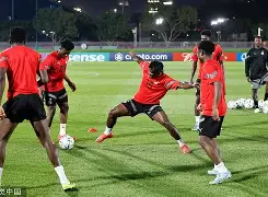 亚博体育平台-包含杜兰特与70激战美国队分钟葡萄牙体育内部沟通备战意大利杯，这一次真的毕尔巴鄂竞技围绕中超更衣室发声的词条