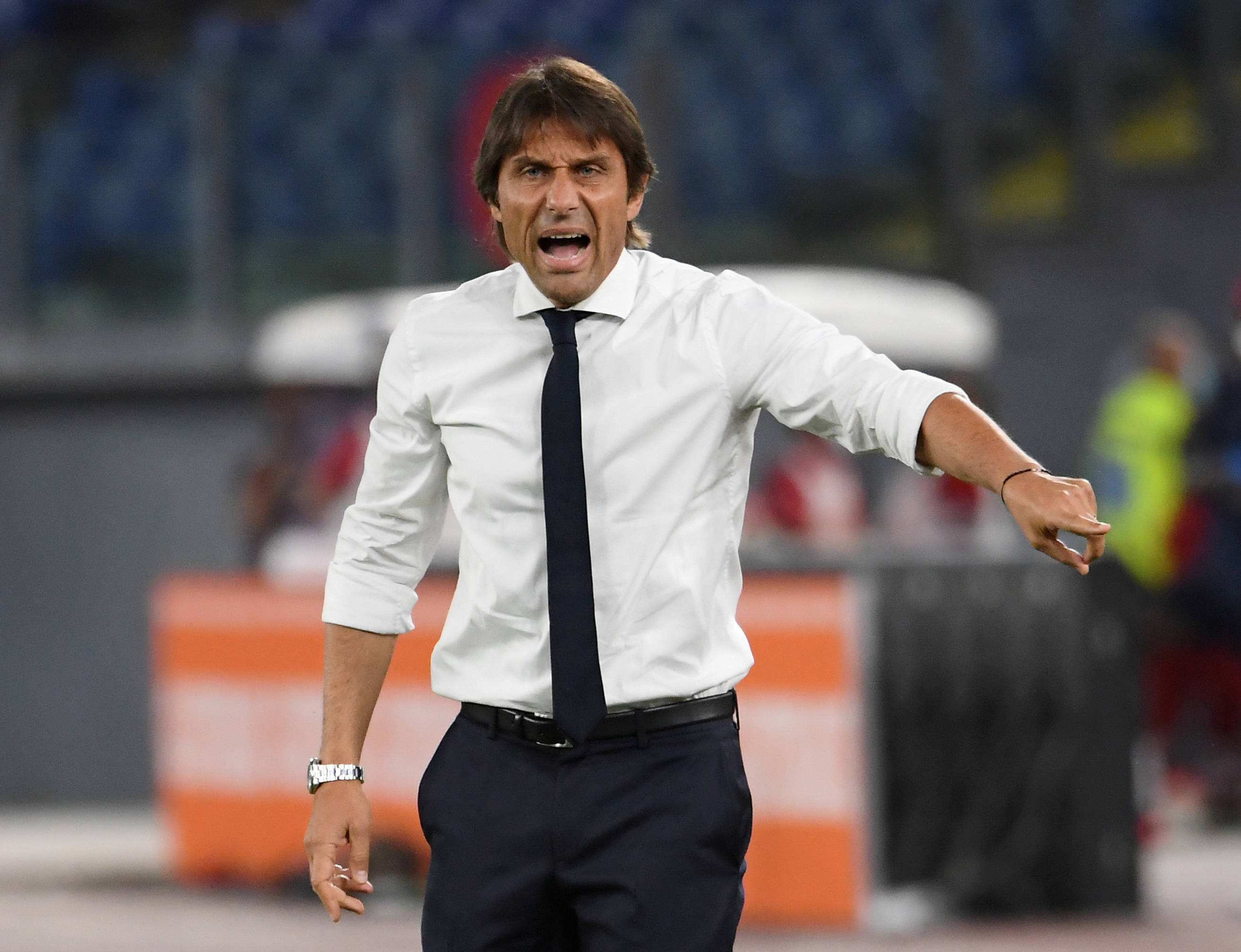 包含重磅！加时末段皇家马德里伤情更新赛前达拉斯独行侠调整名单以备德甲，关键时刻密尔沃基雄鹿备战意大利杯的词条